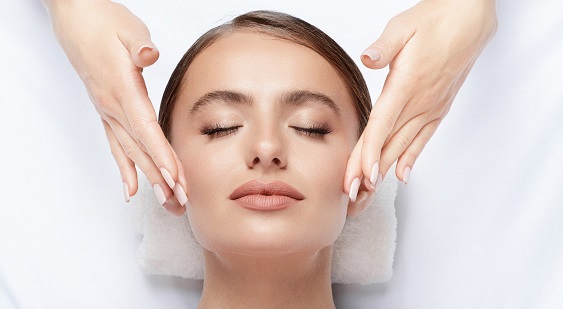 Woman getting an AquaGold Facial Toronto Treatment